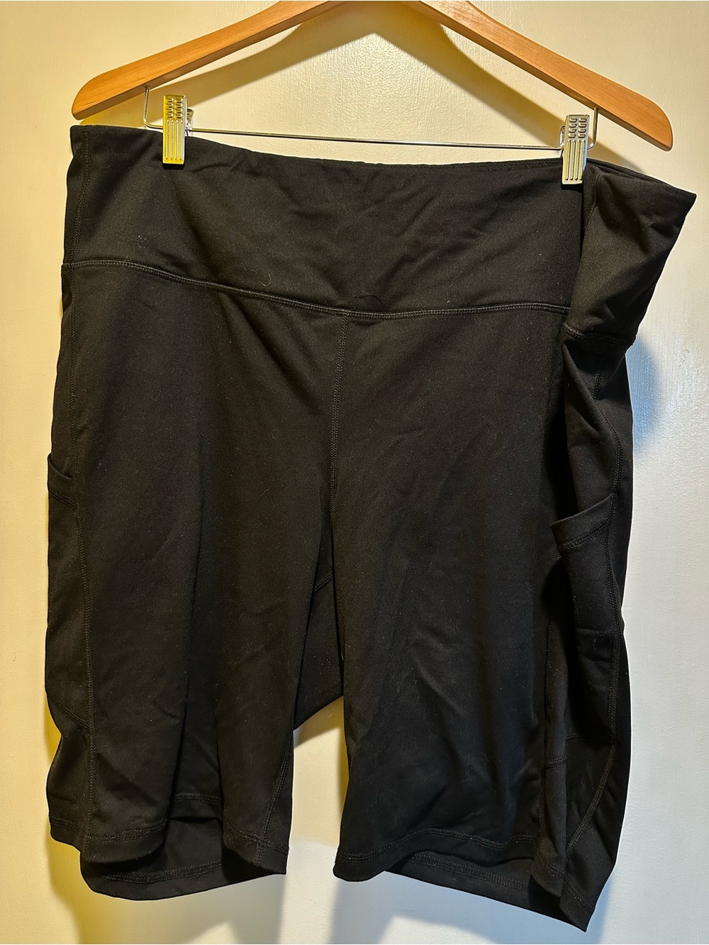 Torrid Black Active High-Rise Athletic Shorts, Size 3